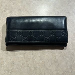 Black  leather  Gucci wallet